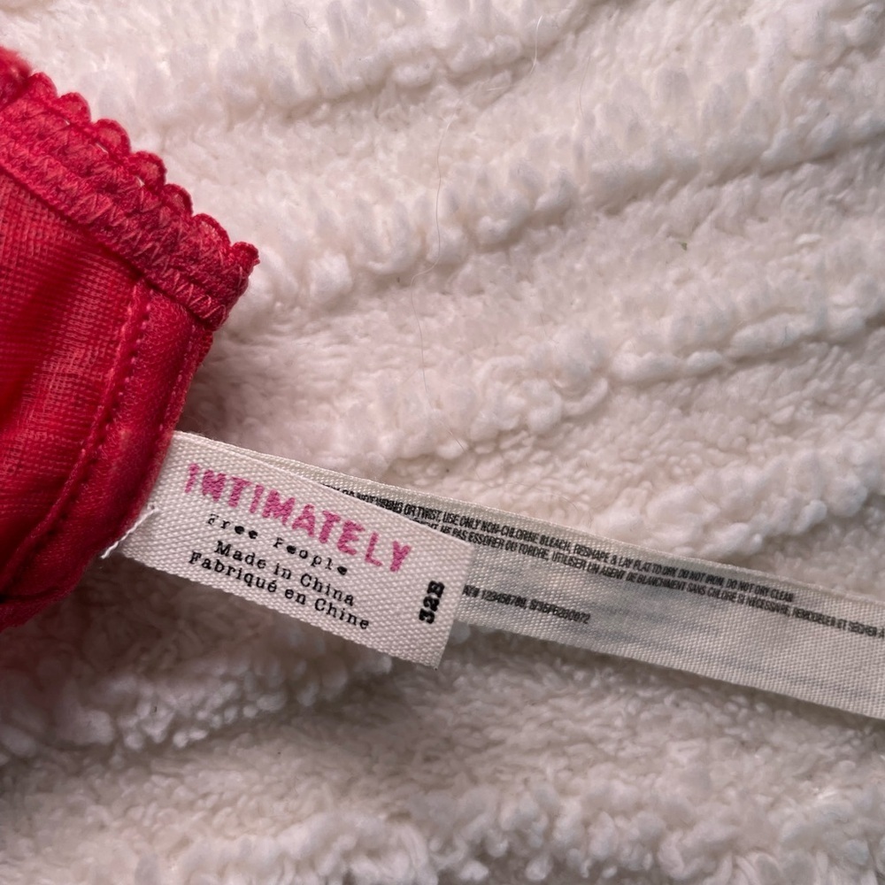 32B FREE People BRA - Picture 3 of 5